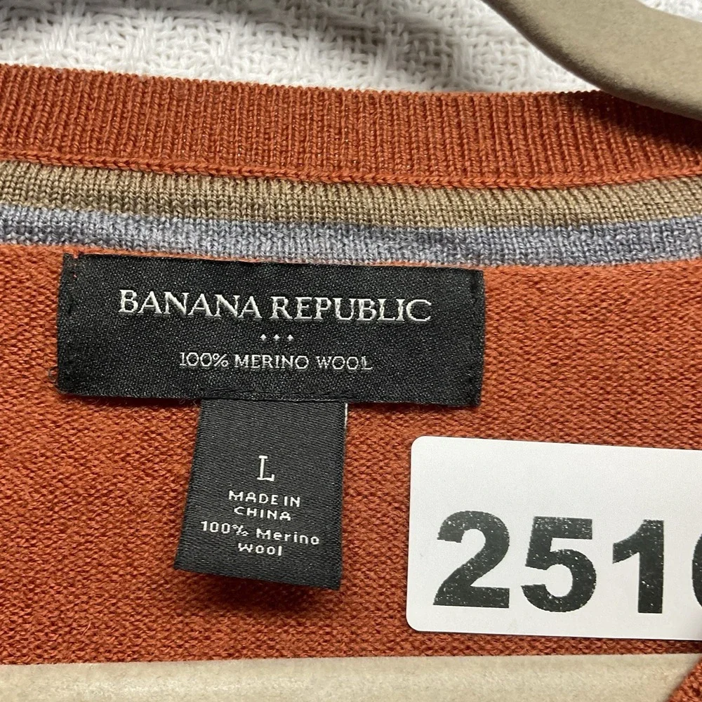 Banana Republic armpit 21